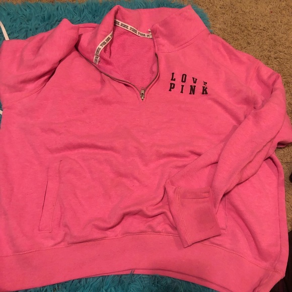 VS quarter zip - Picture 1 of 1